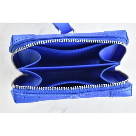 Louis Vuitton Soft Trunk NW Clouds Blue Monogram White Necklace Wallet Strap Bag - Picture 11 of 12